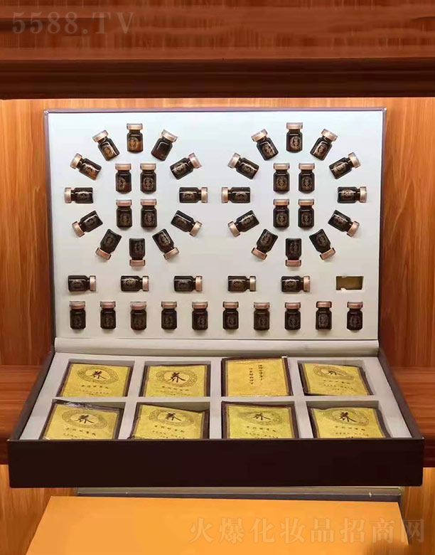 �V��ǧ�t���yƷ���޹�˾��48���B(y��ng)���ؿ͑��׺�