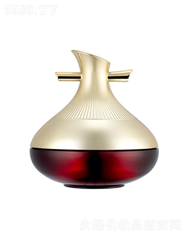 ����������Q(m��o)��(�Ϻ�)���޹�˾�������n�셢�������B(y��ng)��˪ ʹ�뵡���w�֏�ˮ���⻬����˪