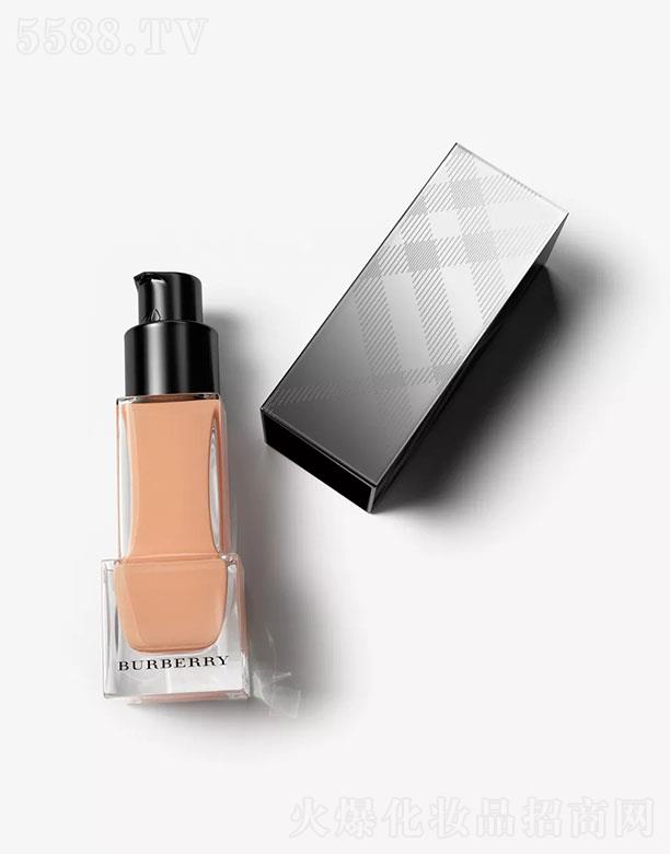 ������(�Ϻ�)�Q(m��o)�����޹�˾���������z��������ʷ۵�Һ SPF 15 PA+++ - õ����ɫ 31 ̖(h��o) �ṩ�ж����wЧ��