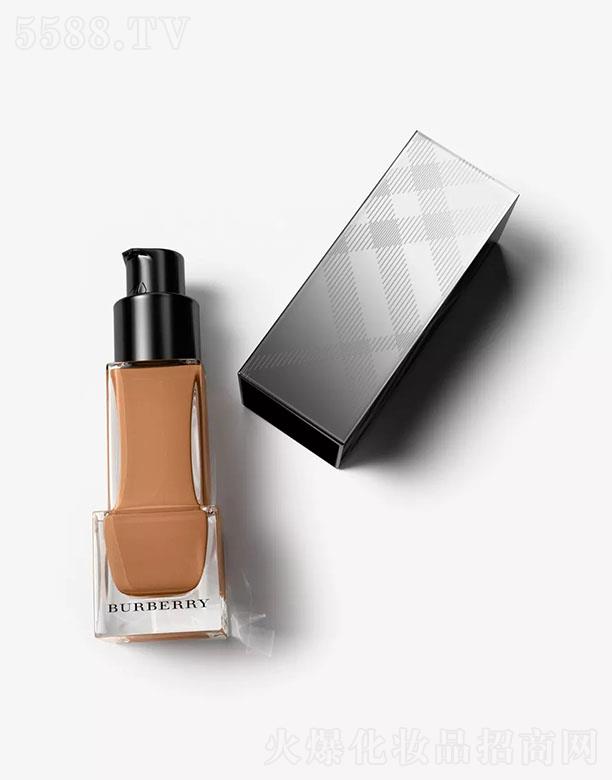 ������(�Ϻ�)�Q(m��o)�����޹�˾���������z��������ʷ۵�Һ SPF 15 PA+++ �C ����ɫ 36 ̖(h��o) �ṩ�ж����wЧ��