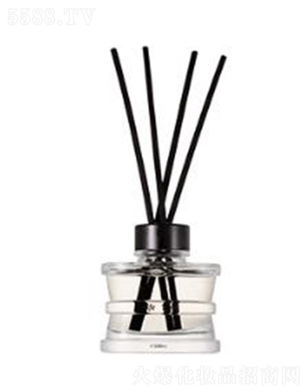 �V����ѩ�ٻ��yƷ���޹�˾�����D����֮��(sh��)�ٗl��޹