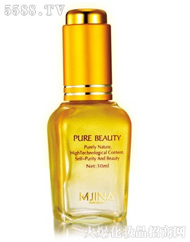 ������C�x�����NĤ