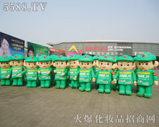 ȫ���Ը������ĸ���ӭ���µ��x����