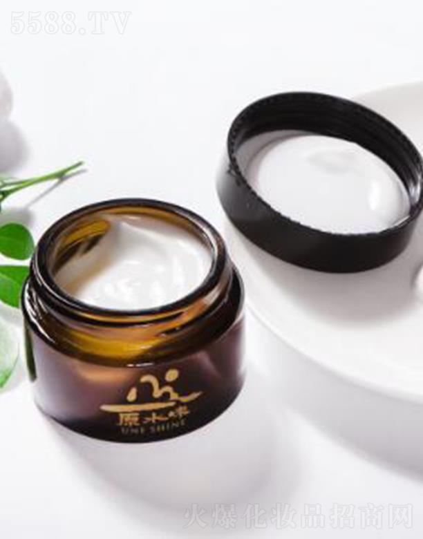 ԭˮζ���w�������A����غ����B(y��ng)�a(b��)ˮ���w��ˬ���āƽ��ˮ��30ml