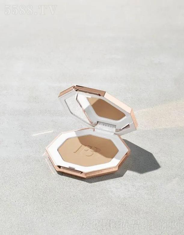 FentyBeauty����~��� ���Ձ�����(�����{(di��o)����wɫ)�ɯBͿ���׵�ɫ