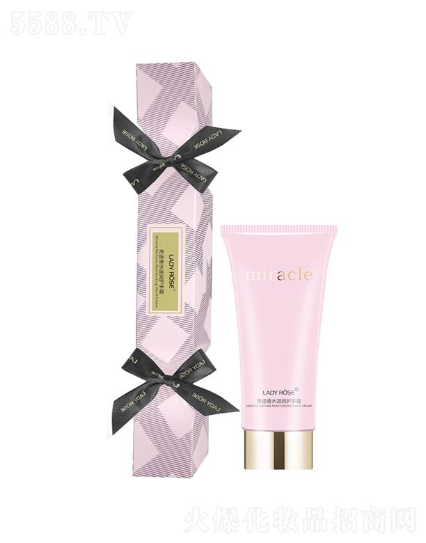 ���E��ˮ�o(h��)��˪   ��yС���S��   �̝�(r��n)�ͱ����a(b��)ˮ