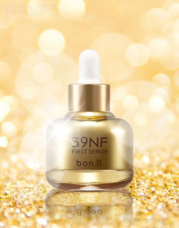 �������A¶