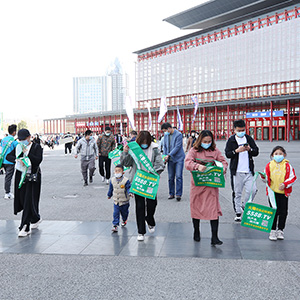 ���˵ĈԳ���͸¶�o�F����