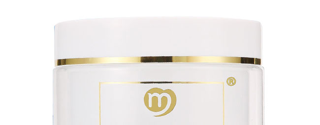 �C��ѩ�wõ�����ױ���Ħ��