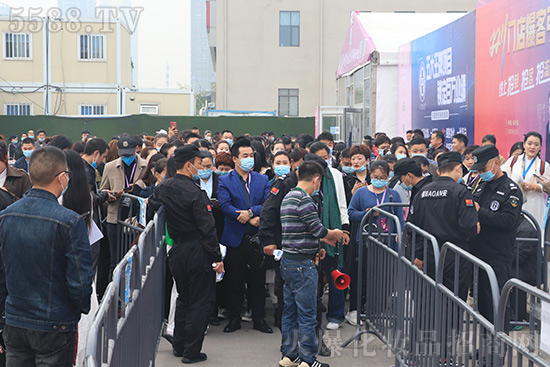 ��47���������I(y��)���[��(hu��)�ڶ�������m(x��)�M(j��n)���У����m(x��)���վ���