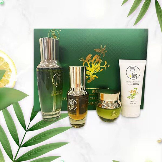 豆康金銀花溫和祛痘四件套 豆康金銀花溫和祛痘四件套