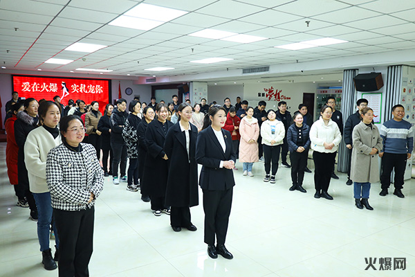 �펽�`���A�������»����𱬾W(w��ng)��T���l(f��)��Ů��(ji��)�YƷ��